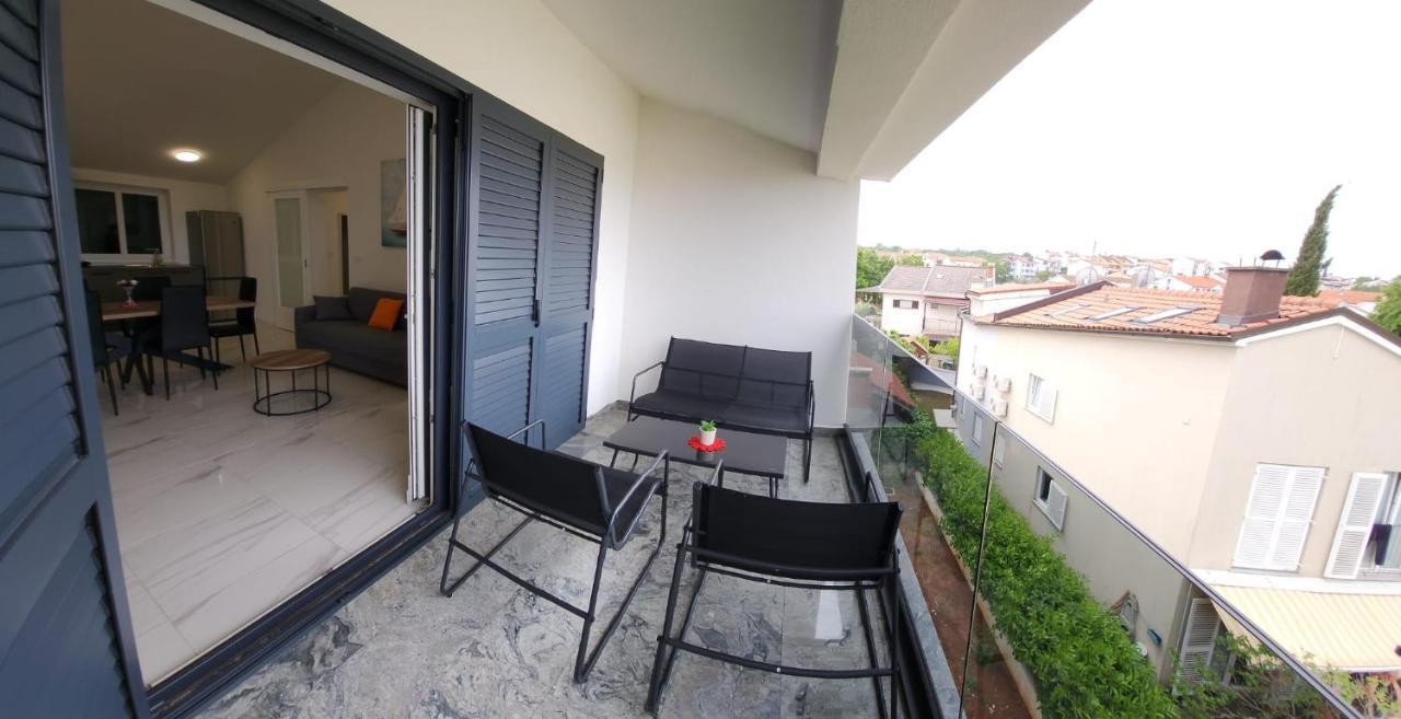 Apartmani M&L I M&J Malinska Extérieur photo
